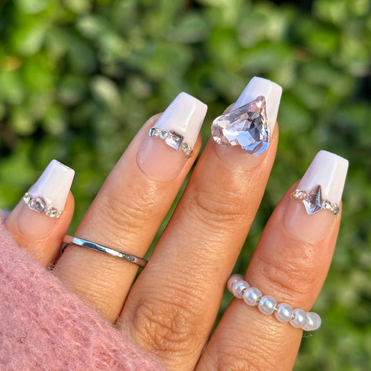 Rose Girl Crooked Heart Manucure Ongles amovibles fabriqués à la main