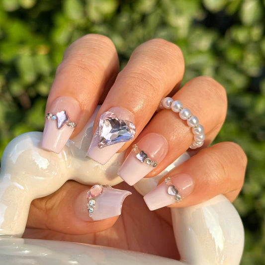 Rose Girl Crooked Heart Manucure Ongles amovibles fabriqués à la main