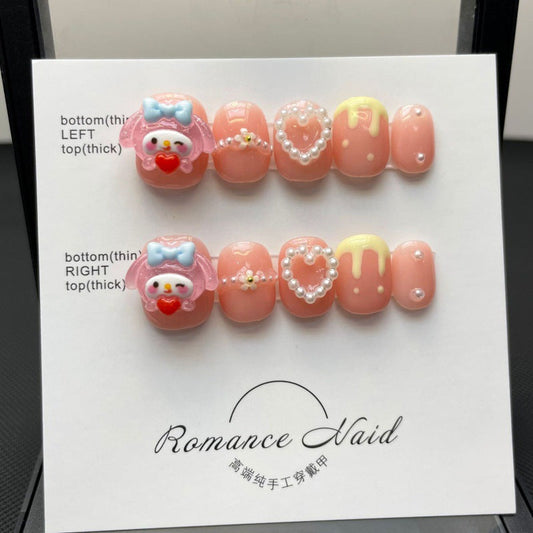 Fotos hechas a mano y de la vida real de chicas lindas con uñas postizas Estilo de dibujos animados