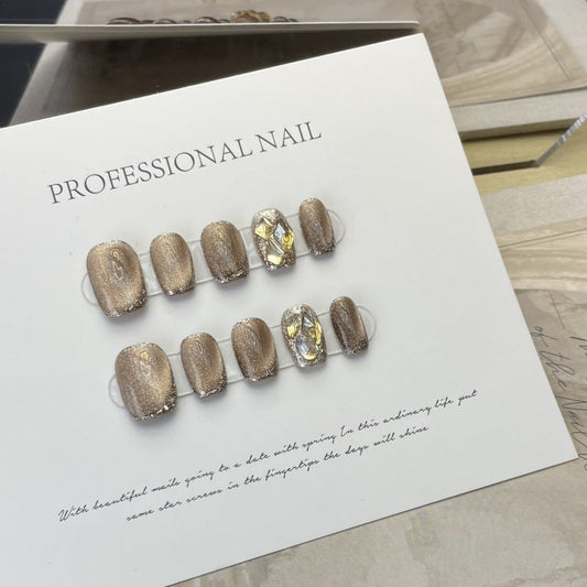 【Ongle fait à la main】Pure Desire Wind Cat's Eye Flash Diamond Press sur les ongles peut être détachable et les étudiants peuvent le porter